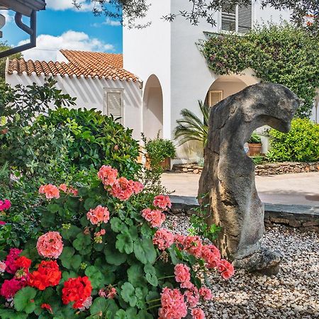 Hotel Donatella Posada  Exterior photo